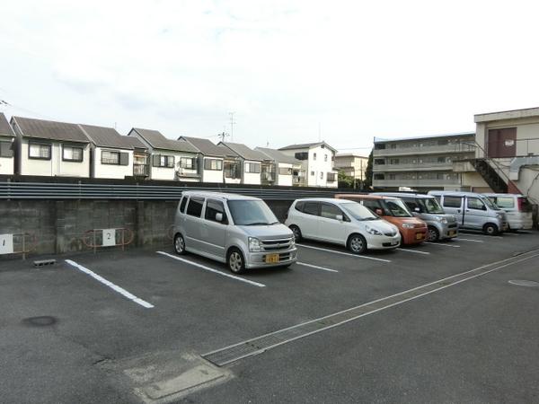 坪内マンション