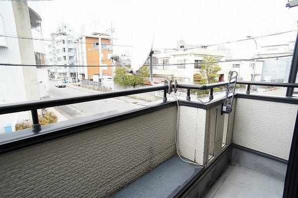 貸家　久世中久世四丁目9-3