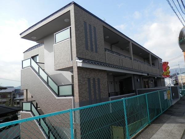 アヴニール