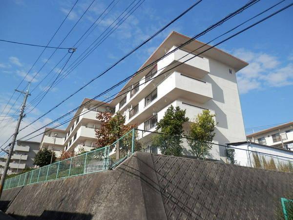 円明寺ヶ丘団地M棟