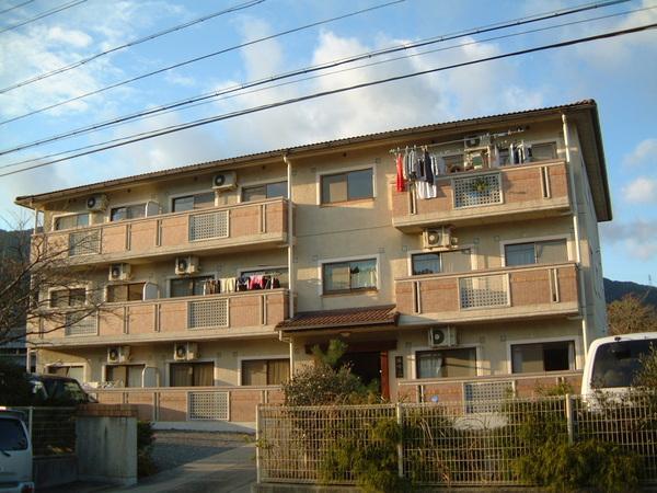 雄峰苑