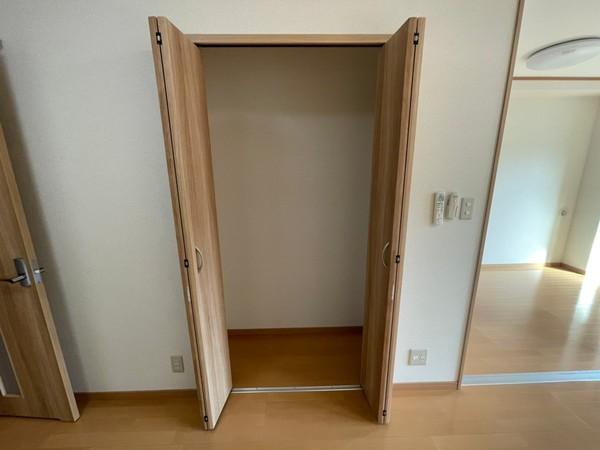 アンプルールフェール樹