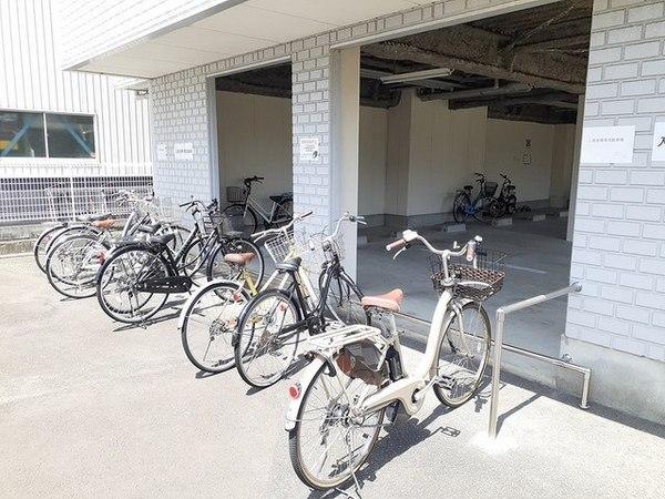アミュゾン菱川