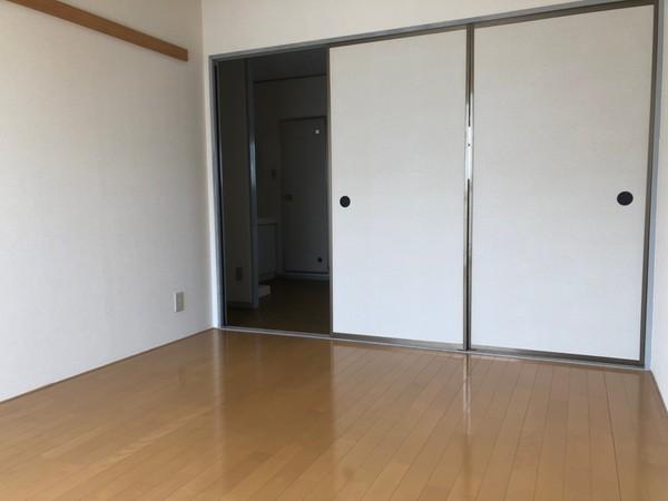 ユニメントターンドール