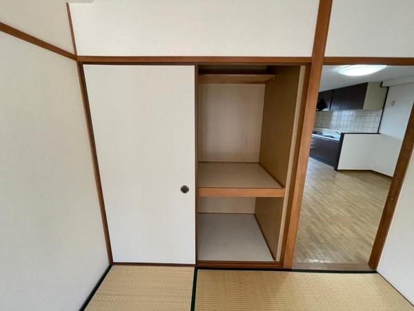 ドミールユタカ