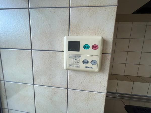 ドミールユタカ