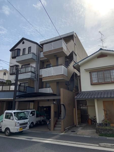 ドミールユタカ