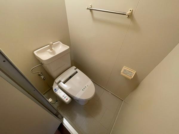 ドミールユタカ