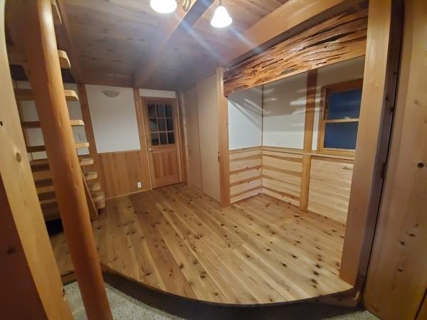 大東市氷野３丁目の貸家
