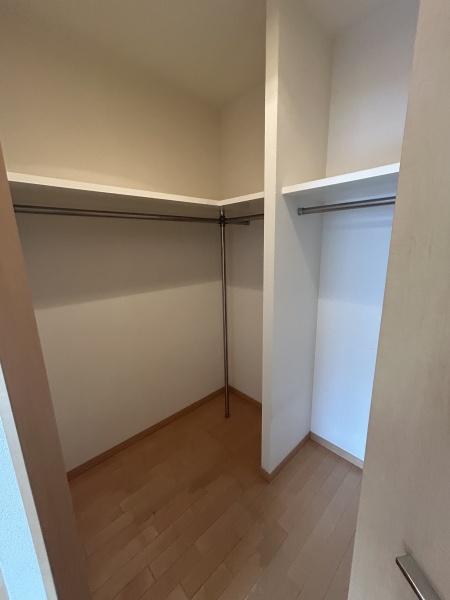 エイルマンション茂里町