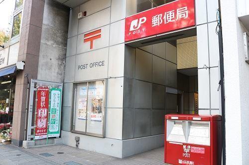 名古屋市東区東桜２丁目のマンション(名古屋東新町郵便局)