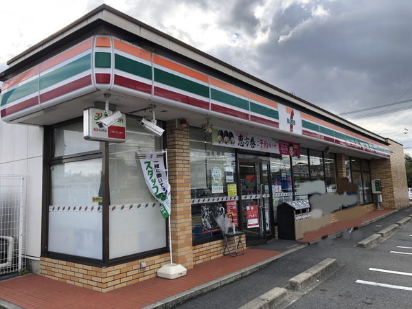 豊田市寿町2丁目のアパート(セブンイレブン豊田市大林町店)