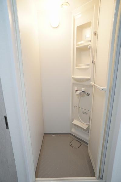 ウィステリアハイツ