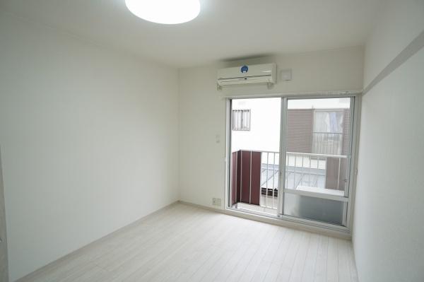 ウィステリアハイツ