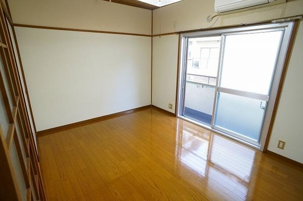 クアトルセゾン石川台