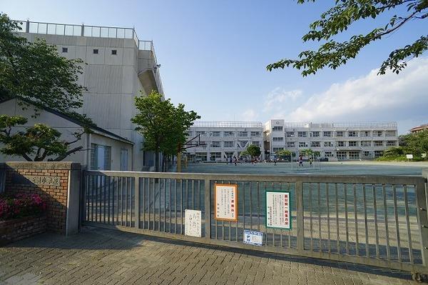 サンクボンユール尾山台(世田谷区立玉堤小学校)