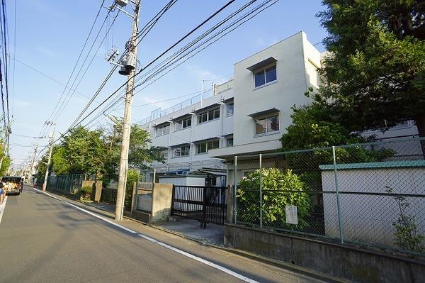 サンクボンユール尾山台(世田谷区立尾山台中学校)