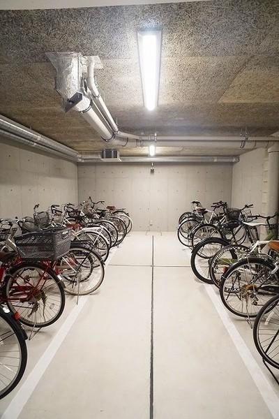 グランリジエール東雪谷