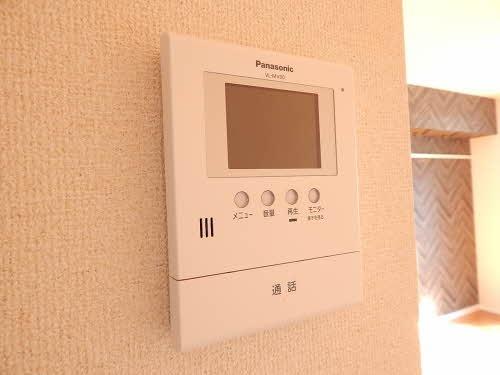 ユアーハウス　E