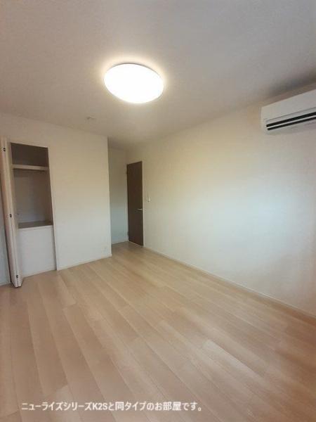 エアリー レジデンス・K-Ⅲ(リビング)