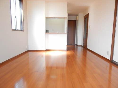 クレストタウンＡ