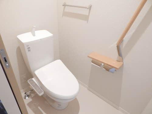 ユアーハウス　F