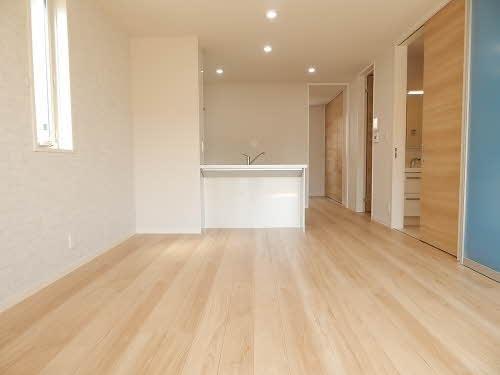 ユアーハウス　F