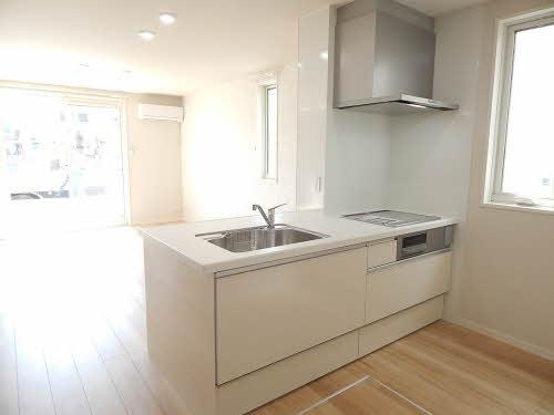 ユアーハウス　F