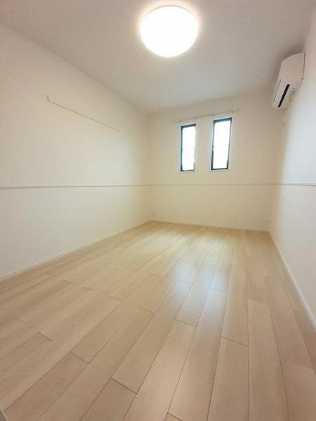 大分市大在浜１丁目のアパート