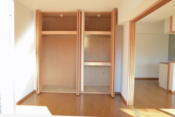 オレンジハウス