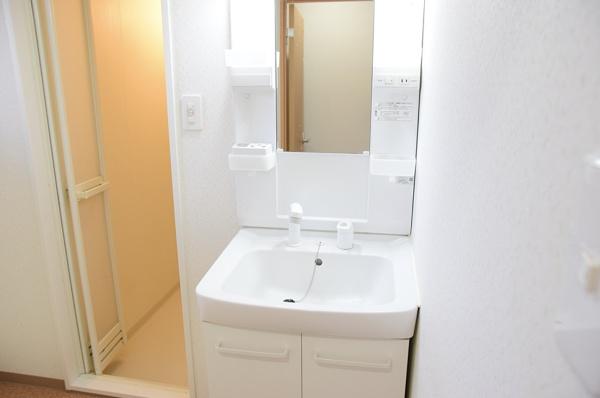 オレンジハウス