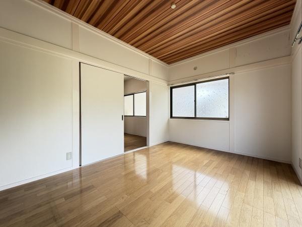 関園小野貸家