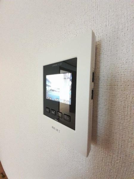 グローリア・T