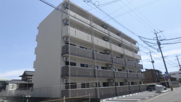 ロゼア鶴崎駅前