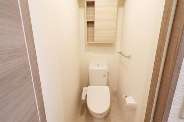 Ｄ－ＲＯＯＭ花高松