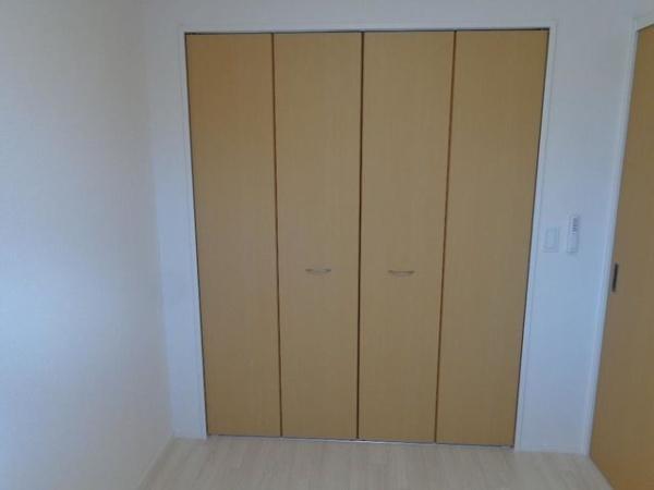 大分市大字三佐のアパート