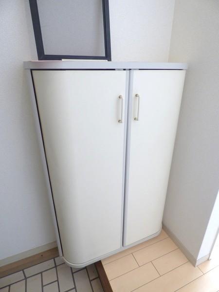 シェルエトワール高山B