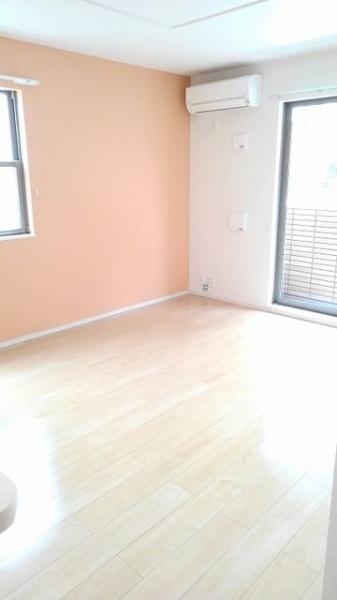 エテルノ　アロッジオ