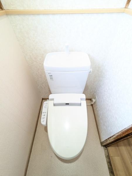 仲西町貸家