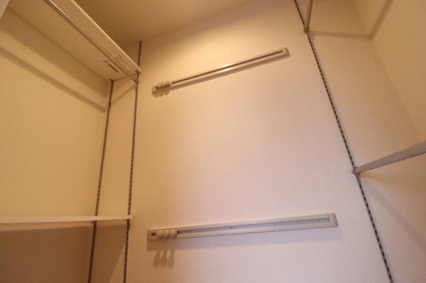 エクレール美濃屋C
