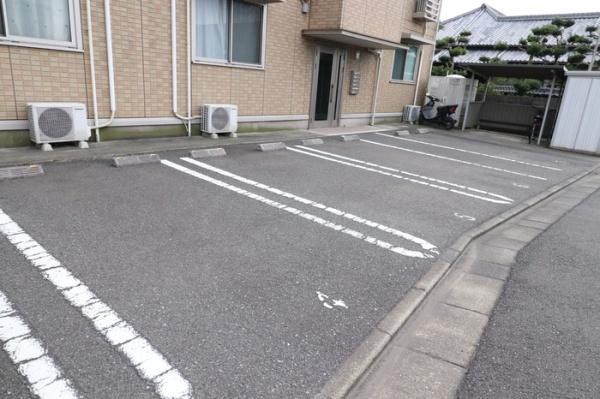 エクレール美濃屋C