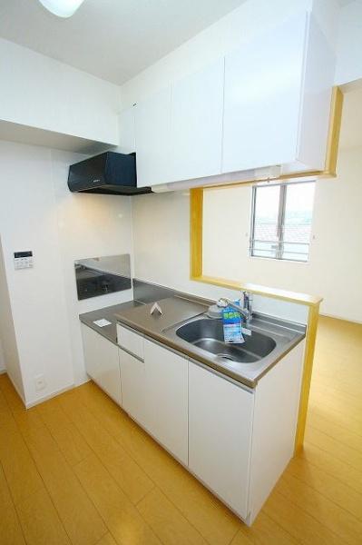 メゾンオーブＡ