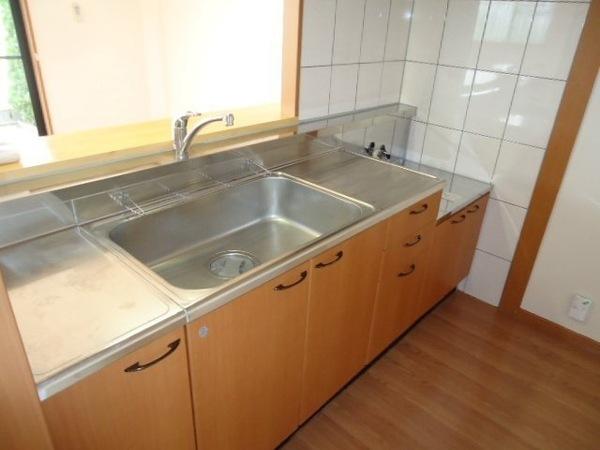 高尾コーポ那賀