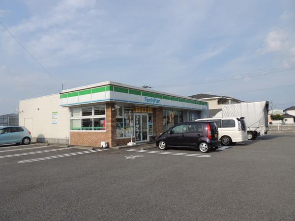 Casa・VergerT(ファミリーマート大分大在北1丁目店)