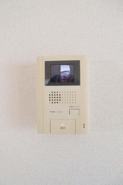 メゾン　ド　ラフレシール　B