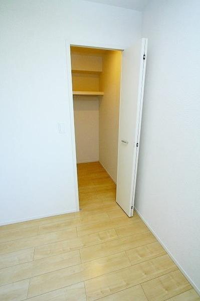 サニーフローラＢ
