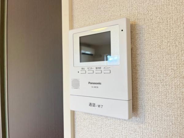 ライトニングフォレスト