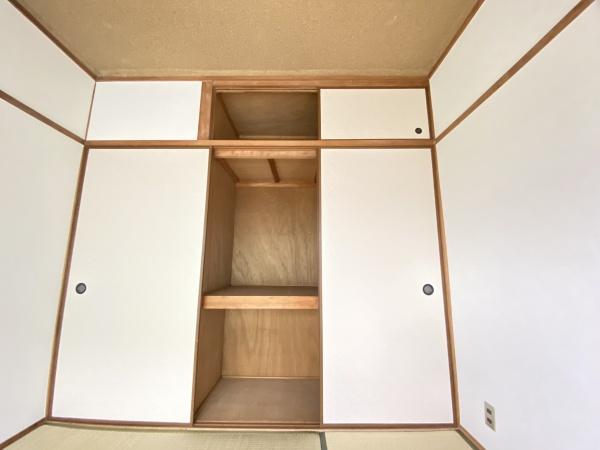 リビングハイツ高松A