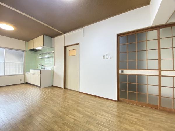 リビングハイツ高松A