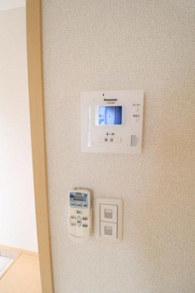 エミネスタウンＳ－１